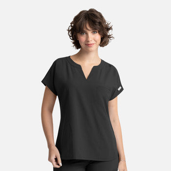 Maevn Momentum 5003 Women Dolmane Top – Scrubs to The Rescue