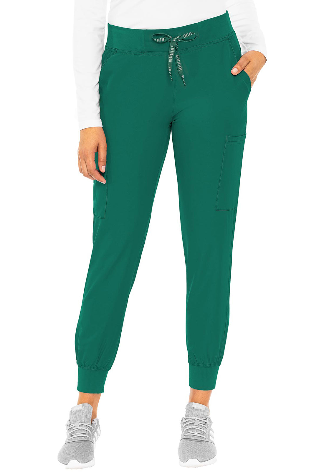 MedCouture Insight MC2711 Women Jogger – Scrubs to The Rescue